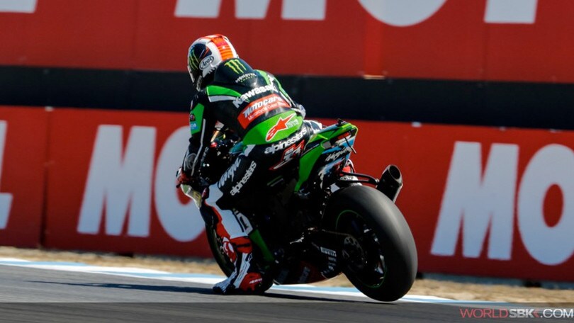 SBK, Pirelli: nel 2017 forse mescole diverse per le due gare