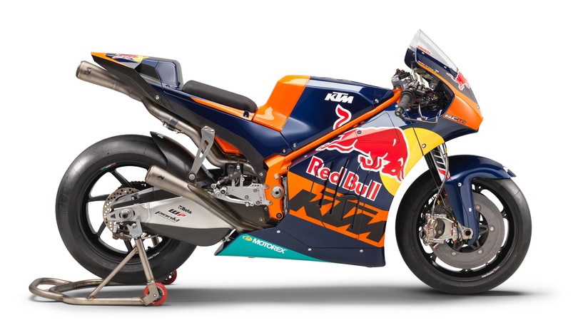 La KTM RC16 si veste ufficialmente da MotoGP