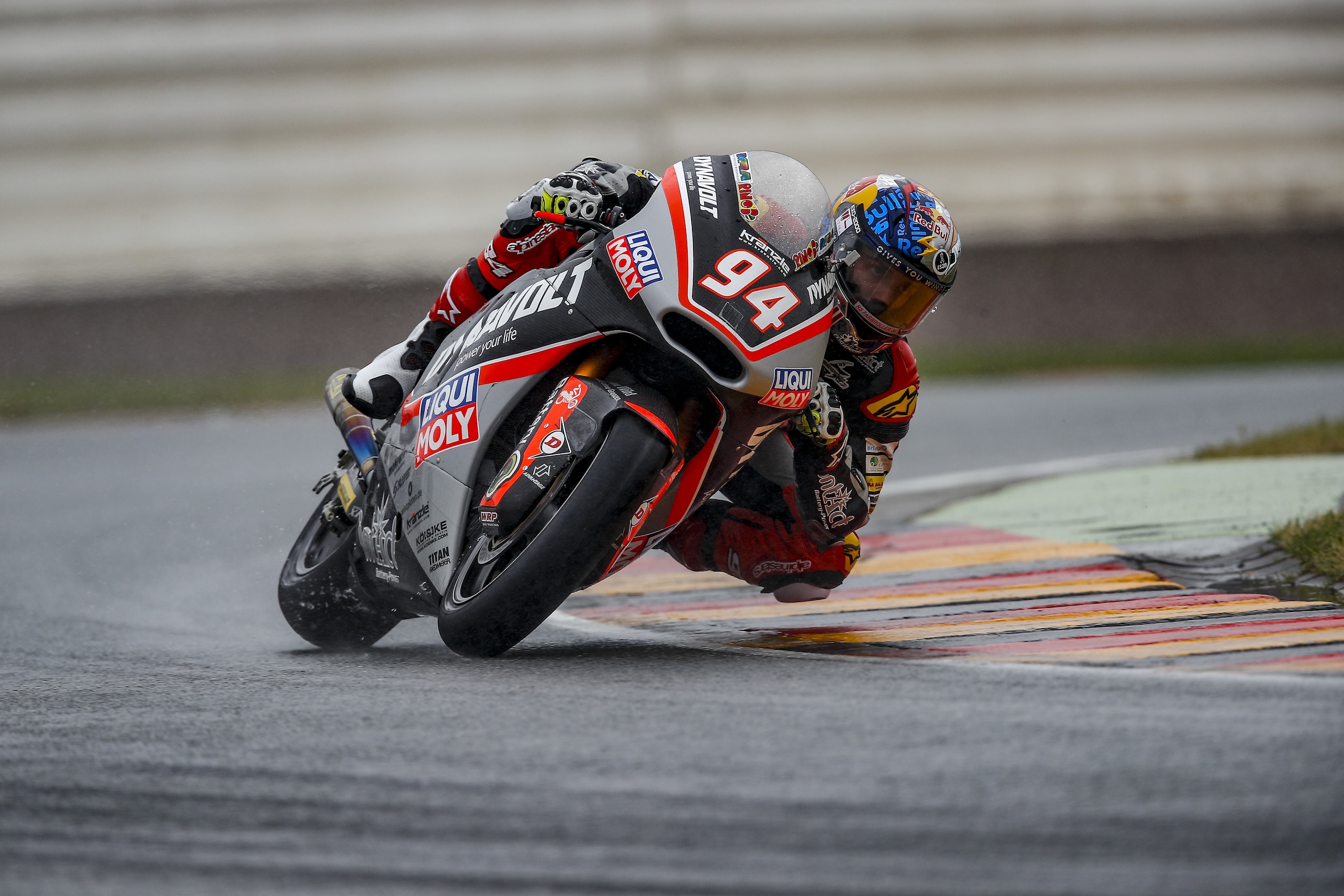 Moto2 Brno: Folger, l'uomo della pioggia