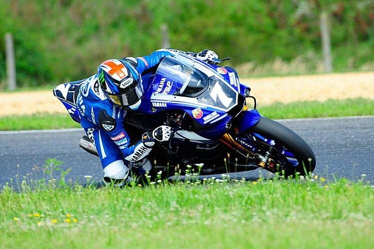 8h Oschersleben: caduta in prova e ritiro per Bradley Smith