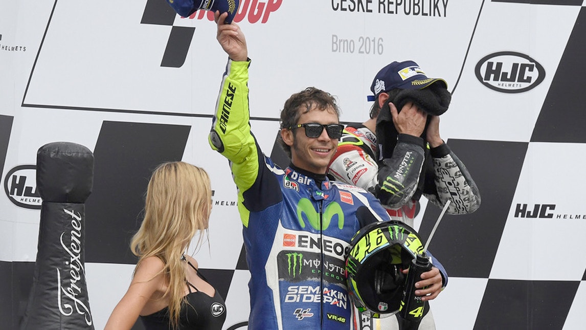 MotoGP Inghilterra, Rossi: "Lo scorso anno ho vinto una gara incredibile"