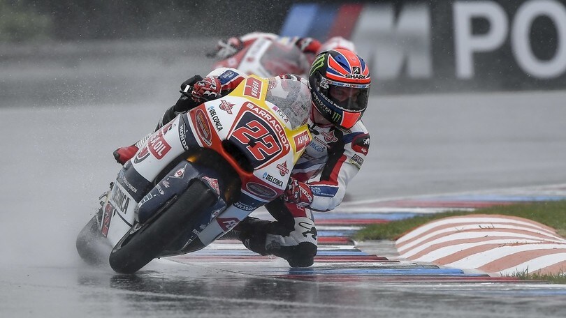 Moto2 Silverstone, Lowes scatterà davanti a tutti