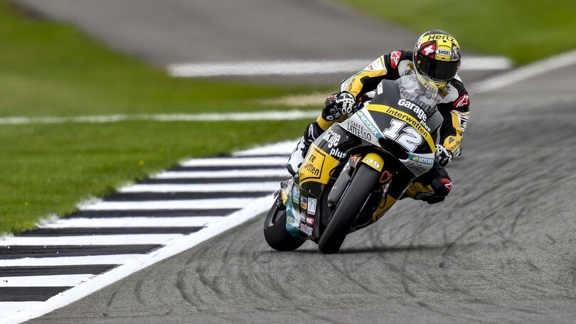 Moto2 Silverstone, Luthi primo e mondiale riaperto