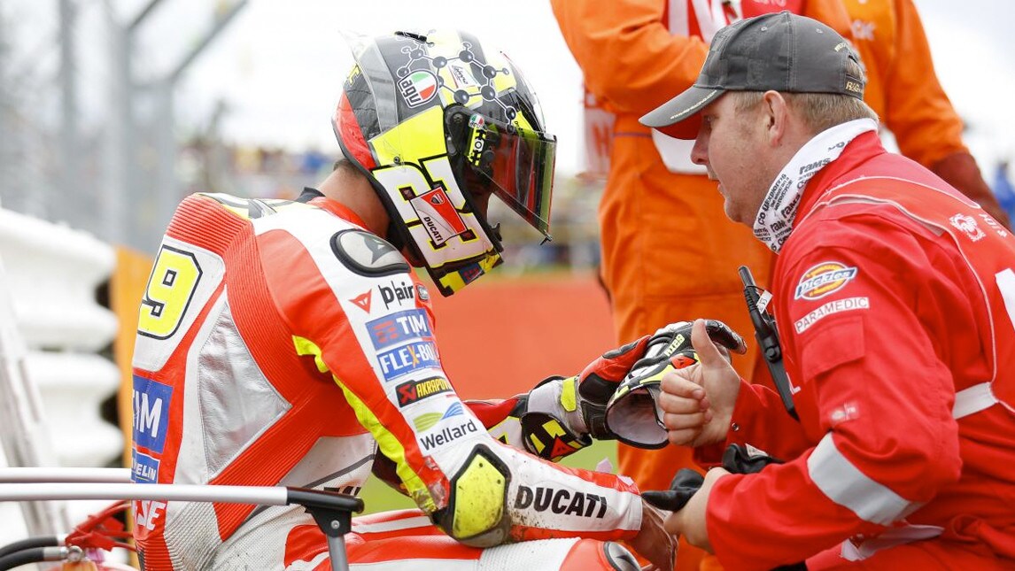 MotoGP Silverstone, Iannone: “Non avevo la forza per controllare la moto"