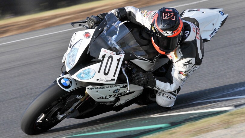 SBK, Michel Fabrizio torna in pista con una BMW stradale