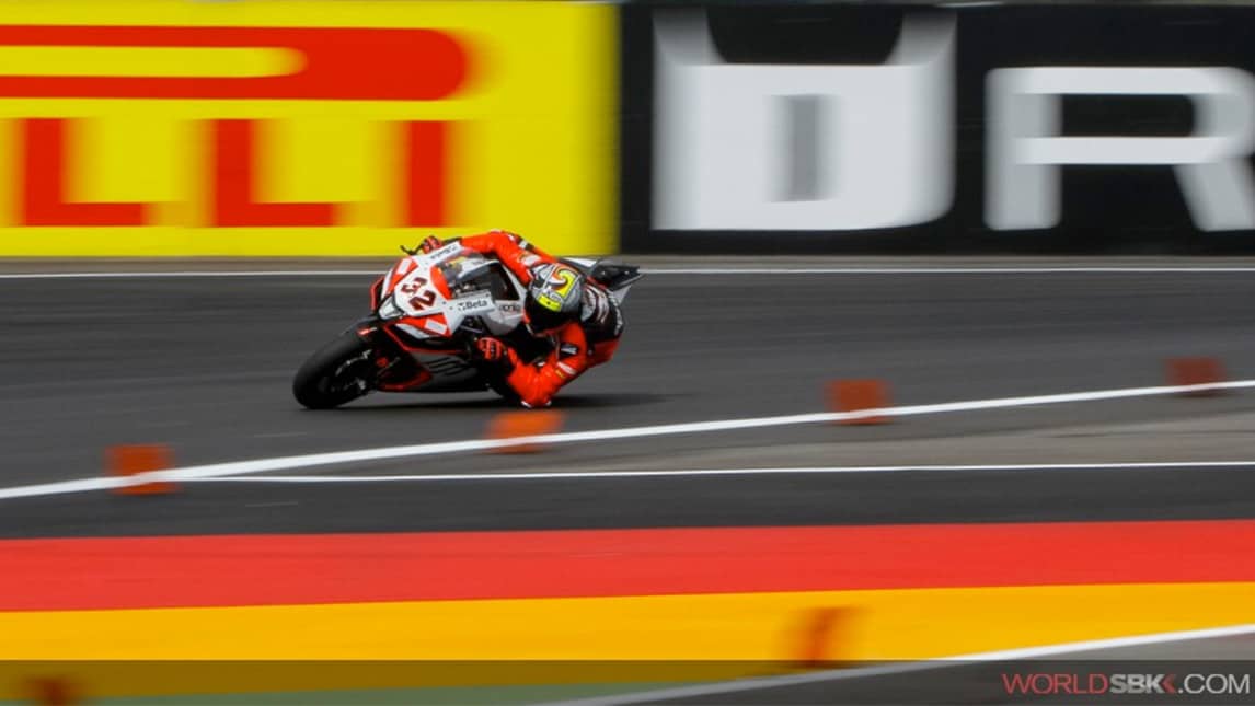 SBK Germania, Savadori leader delle libere