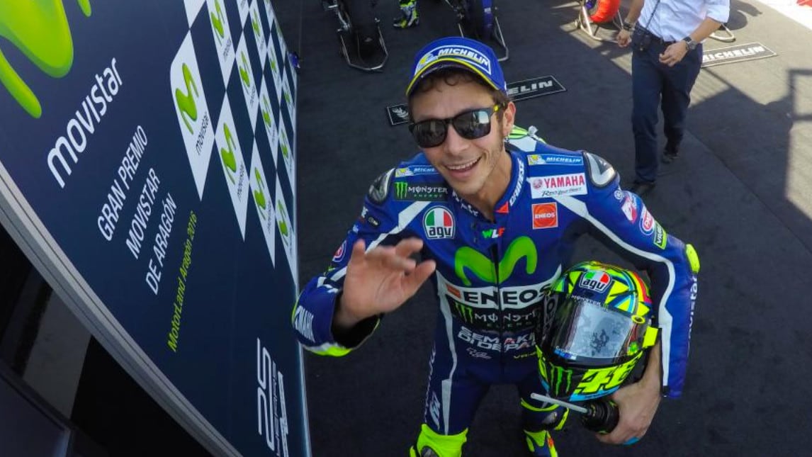 Mamola: "Rossi, attenzione alle buone maniere!"