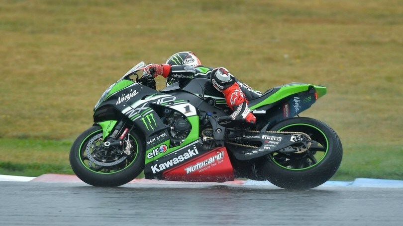 SBK Francia, Rea mette tutti in fila in Superpole