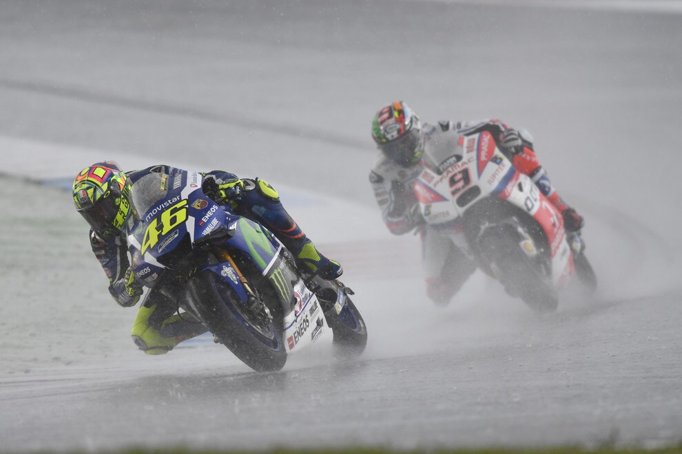 Rossi retrocesso nelle FP1: troppi giri con le super soft