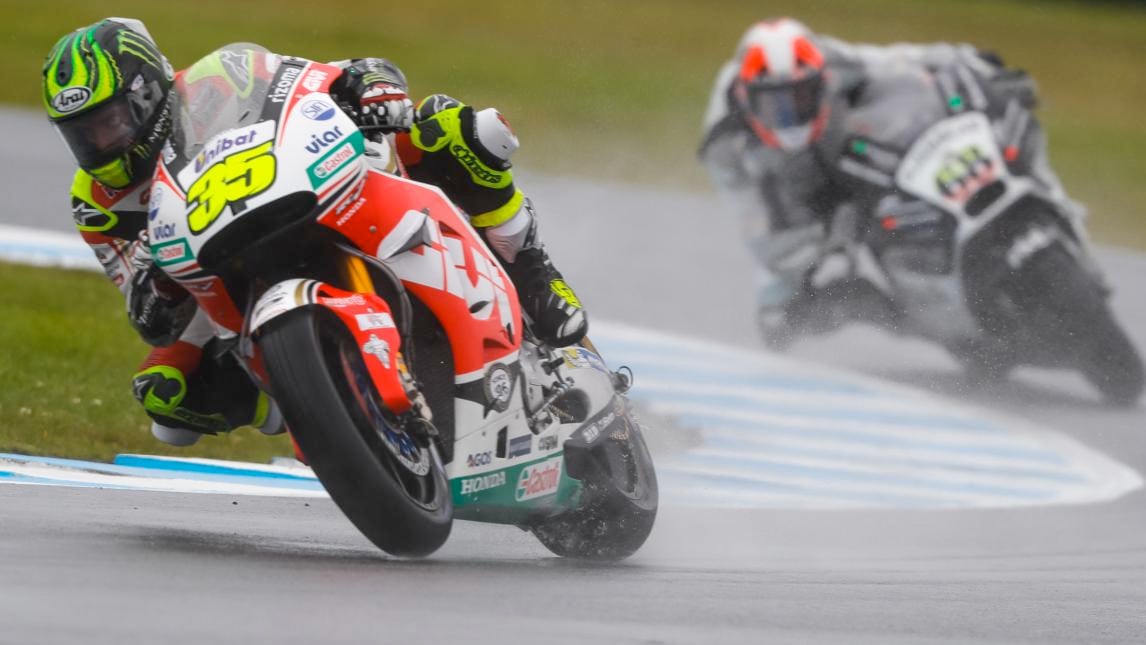 MotoGP Phillip Island, Crutchlow: "Non c'è visibilità, è molto pericoloso"