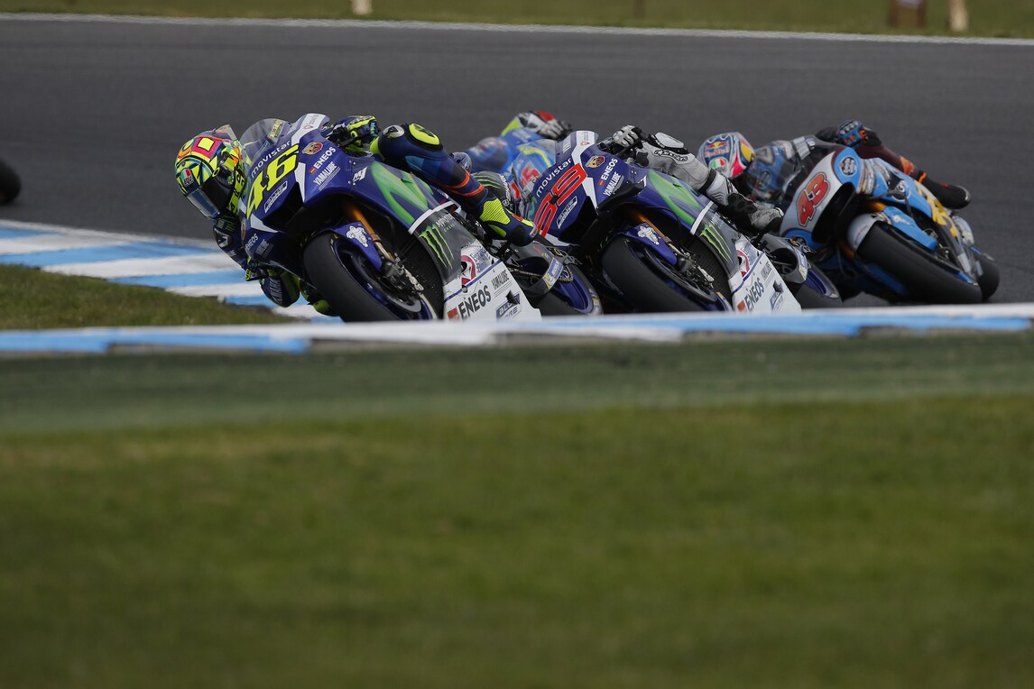 MotoGP, Sepang: Rossi in vantaggio su Lorenzo
