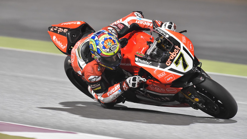 SBK Qatar, gara1: Davies suona la 10°, titolo a Rea