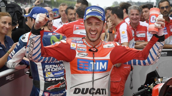 Dovizioso: tuta all'asta per Amatrice
