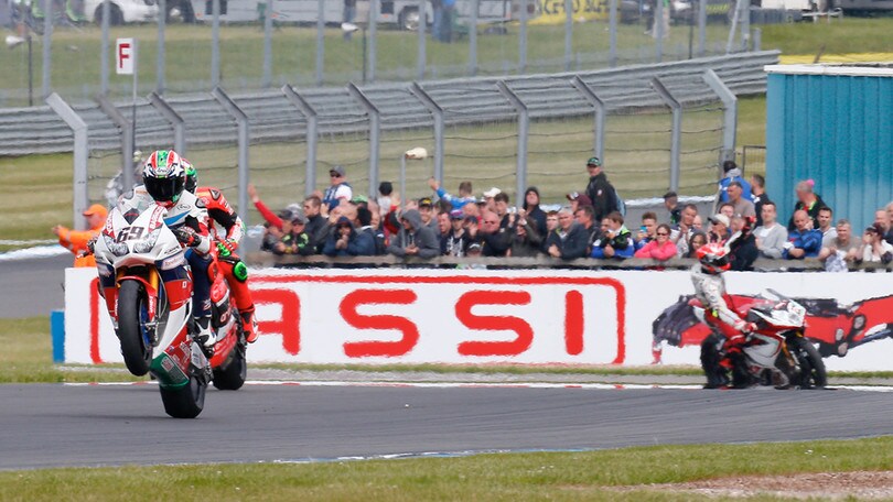 Superbike: si torna a Donington