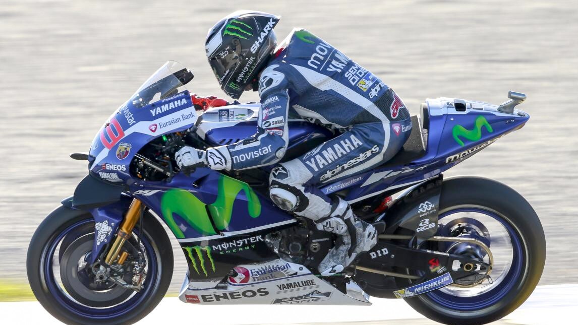 MotoGP Valencia, Lorenzo leader in FP1