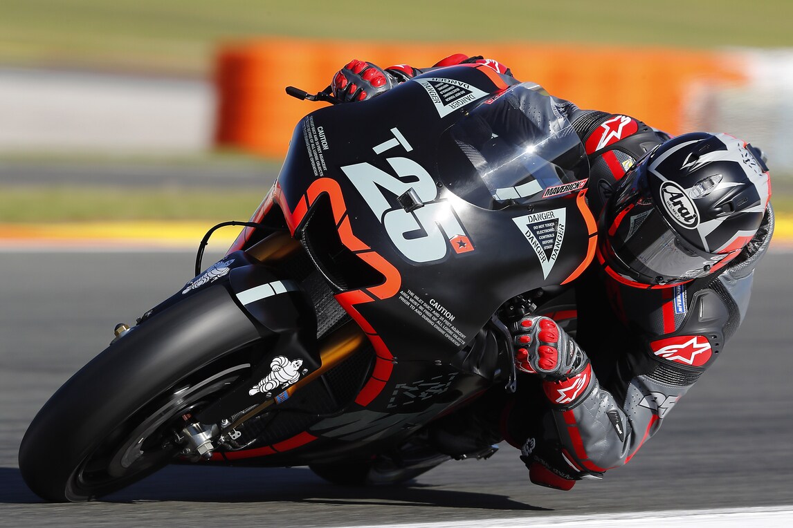 MotoGP, test Valencia day2: Vinales si conferma, Iannone 4° e Rossi 7° davanti a Lorenzo