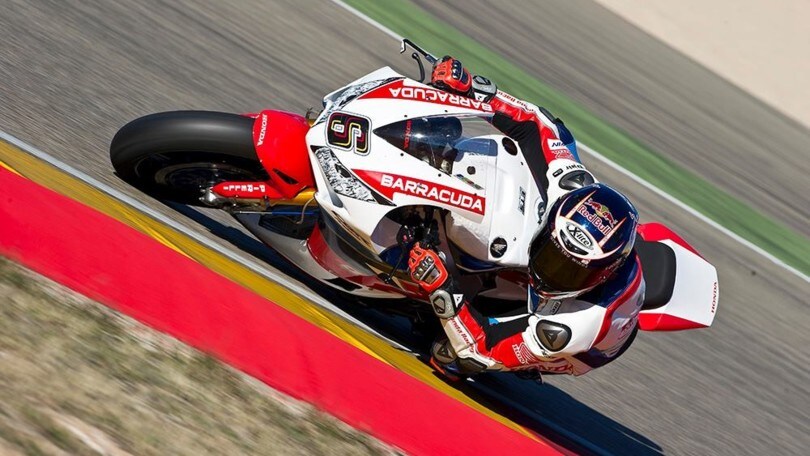 Bradl, ok l’esordio in SBK con Honda: “Adesso aspetto la nuova moto”