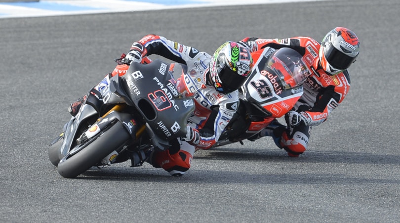 MotoGP e Superbike girano insieme a Jerez: le foto in tempo reale