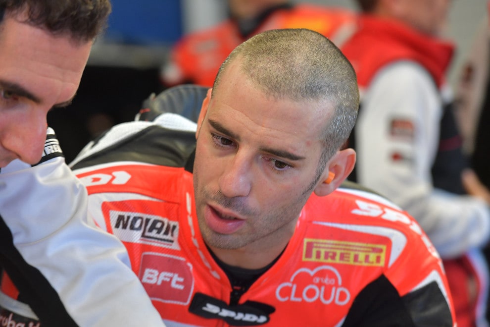 SBK, Melandri infortunato al memorial Romboni