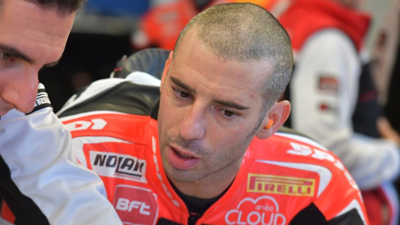 SBK, Melandri infortunato al memorial Romboni