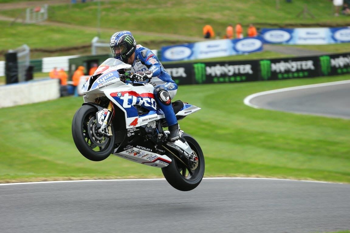 British SBK: rubate le moto al team Tyco