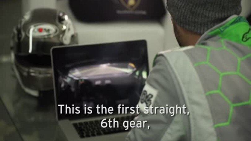 Dovizioso spiega come si gira a Valencia in Lamborghini