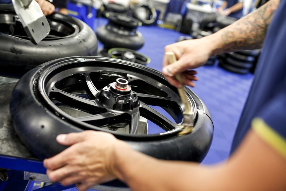 MotoGP: scelta gomme in TV in tempo reale