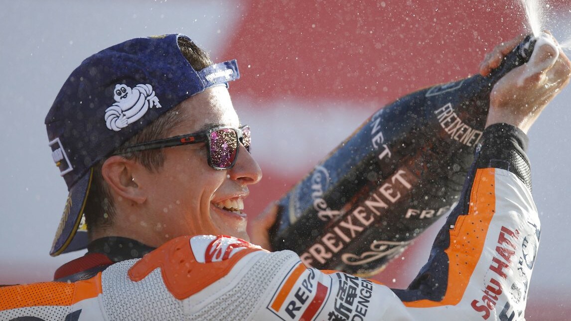 MotoGP: "Chi non salta Rossi è". Ma Marquez non canta