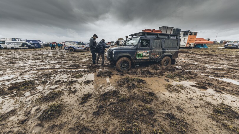 Incubo pioggia alla Dakar: il raid fermo in Bolivia