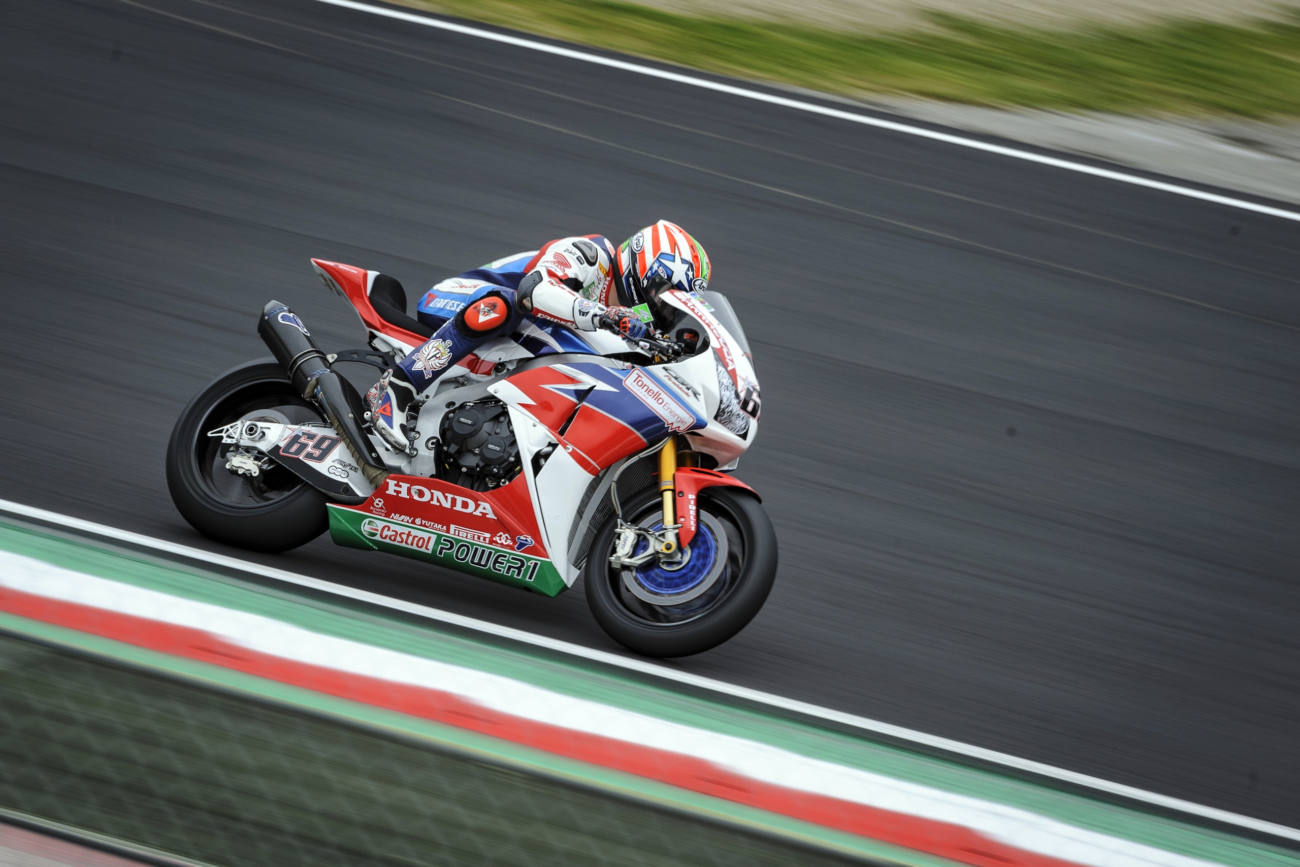 SBK: Red Bull sponsorizzerà la Honda