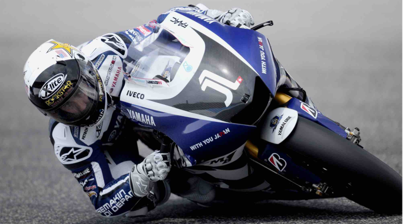 Lorenzo: il logo sulla (vecchia) moto simile a quello della Juve del 2017
