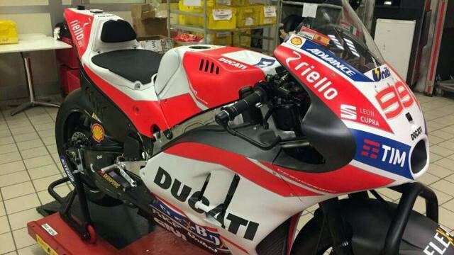 MotoGP: la Ducati di Lorenzo già corre nel web