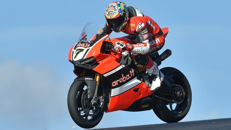 SBK, test Portimao: Davies pigliatutto