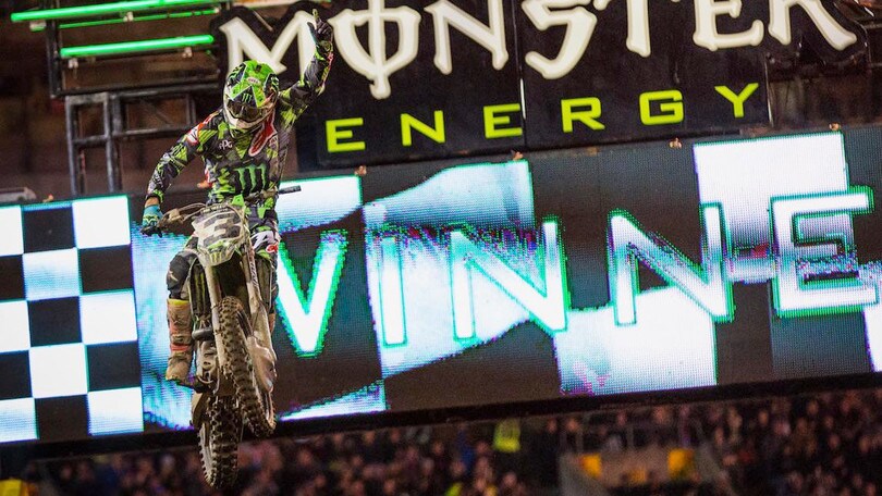 AMA Supercross: Tomac dominatore a Oakland