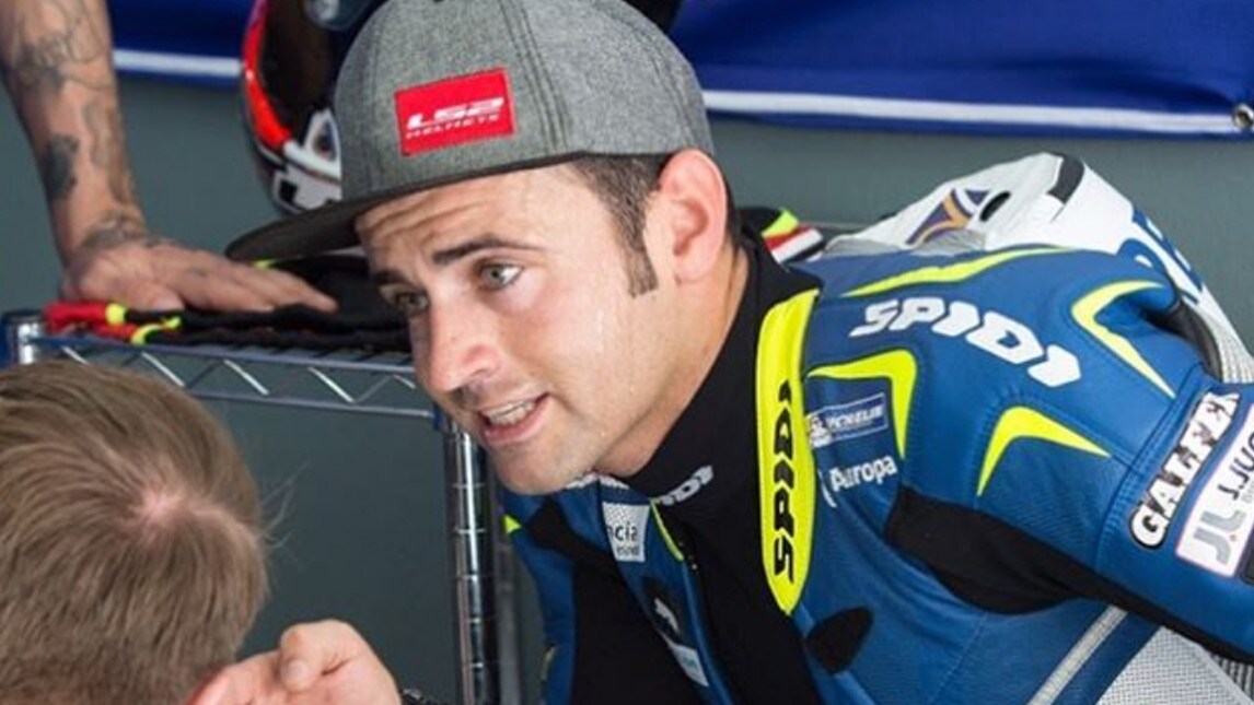 MotoGP, spalla rotta in allenamento per Barbera