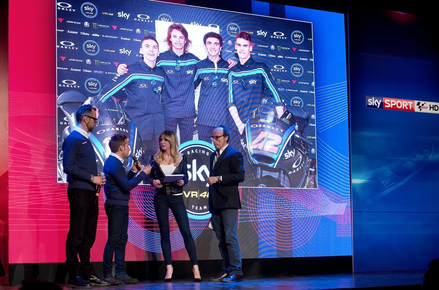 Sky presenta la stagione MotoGP. Novità? Cambia la conduttrice e arrivano i droni