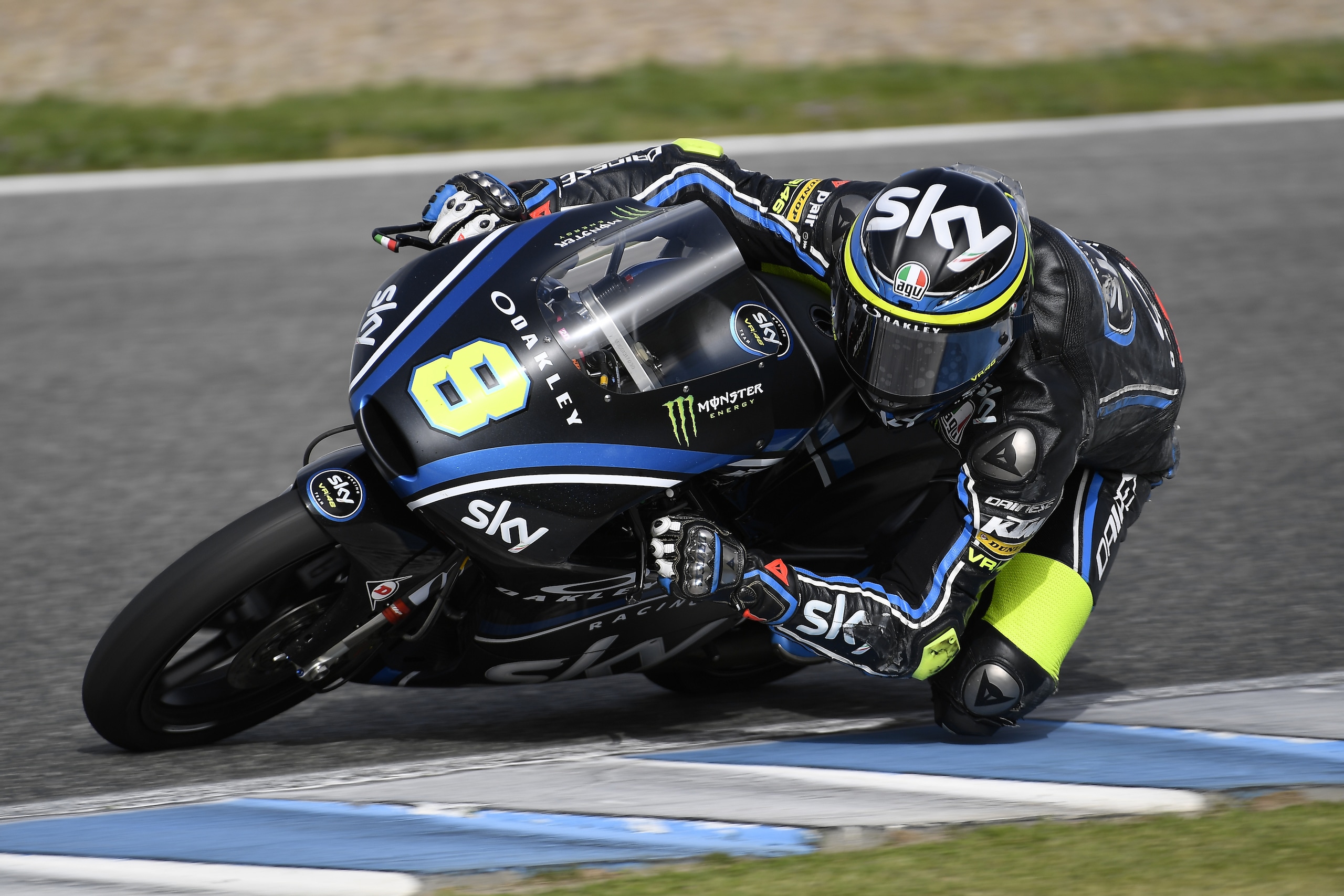 Bulega domina i test di Jerez