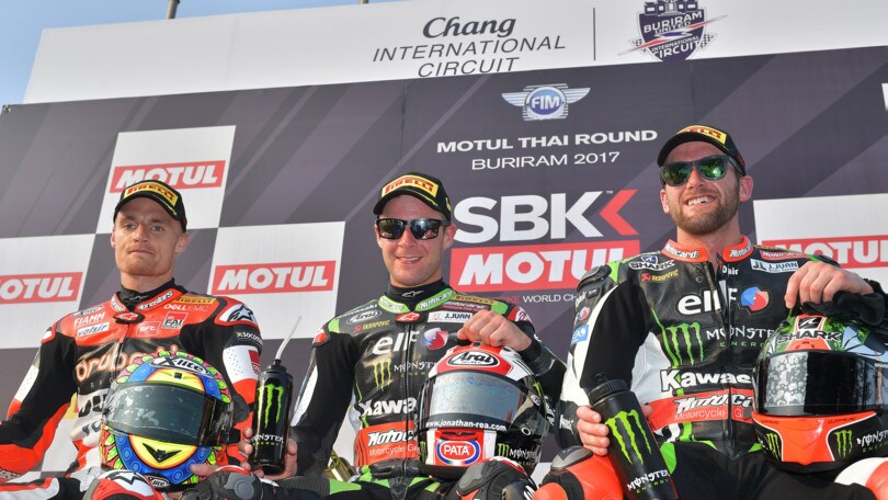 SBK Thailandia, gara 1: Rea, come da copione
