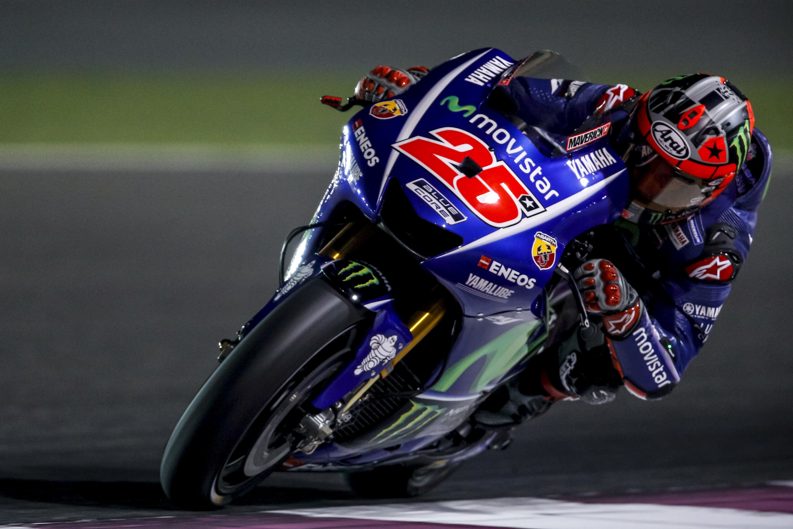 MotoGP, test Qatar: Viñales si candida come nuovo fenomeno