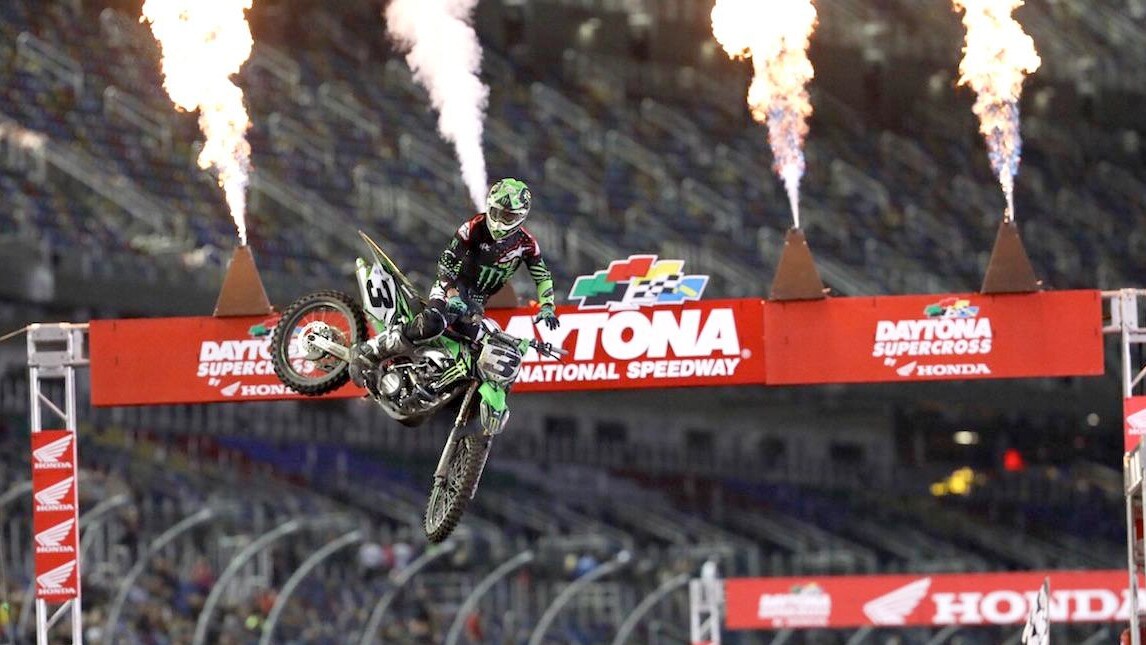 AMA Supercross: Tomac cala il sesto asso