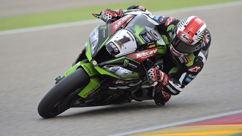 SBK Aragon gara 1, Davies cade e dà la vittoria a Rea