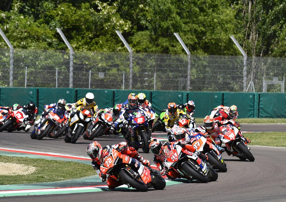 CIV Imola, round 1: spettacolo al fotofinish