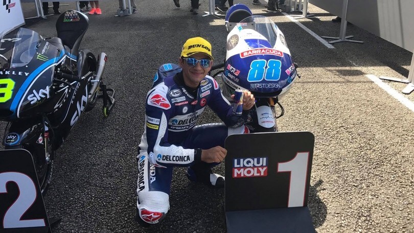 Moto3 LeMans, Martin in pole position