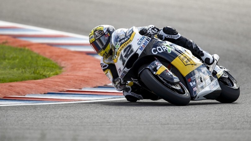 Moto2, in qualifica Luthi mette tutti in fila