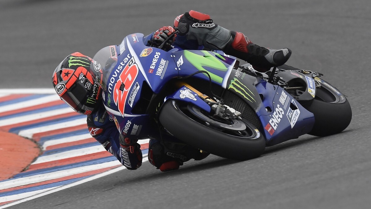MotoGP Le Mans, capolavoro Vinales, disastro Rossi