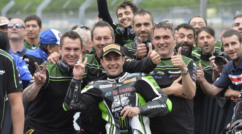 SBK Donigton: Sykes contro il vento, Haslam ringrazia Puccetti