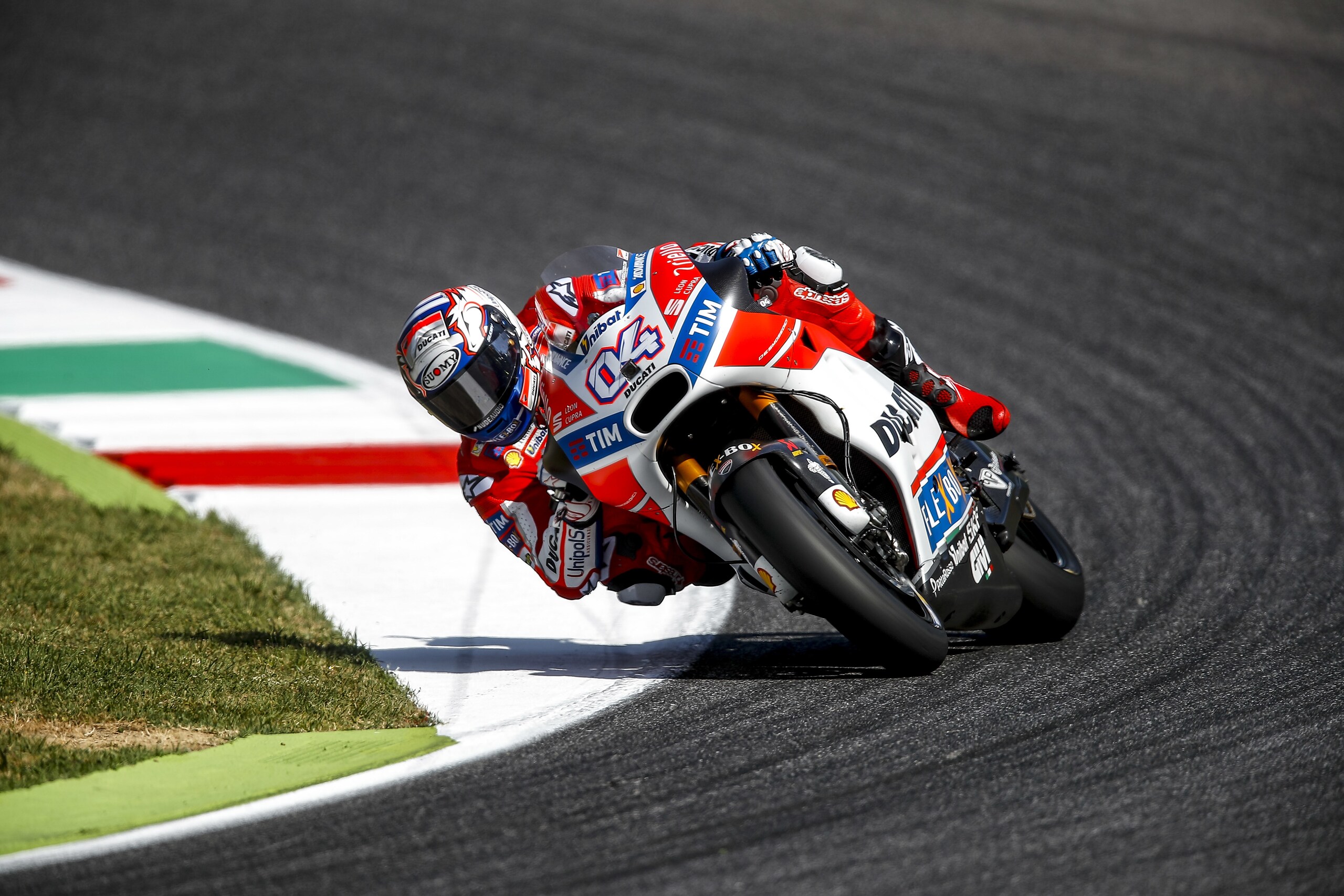 MotoGP: Dovizioso dipinge il Mugello di Rosso