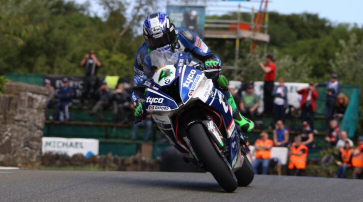 TT Isola di Man 2017: Hutchy a quota 15