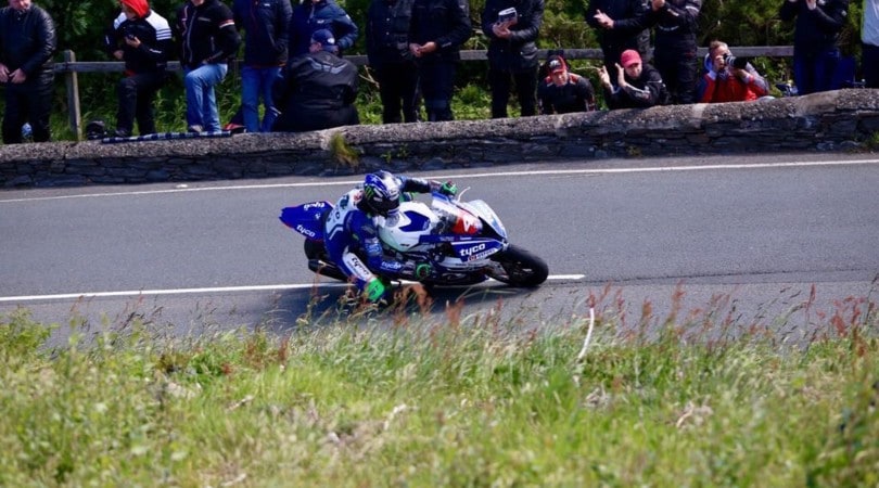 Nuova vittima al Tourist Trophy: è morto il pilota inglese Davey Lambert Nuova vittima al Tourist Trophy: è morto il pilota inglese Davey Lambert