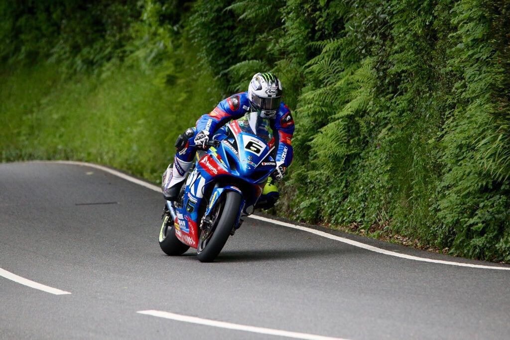Isola di Man, Michael Dunlop sbanca il Senior TT